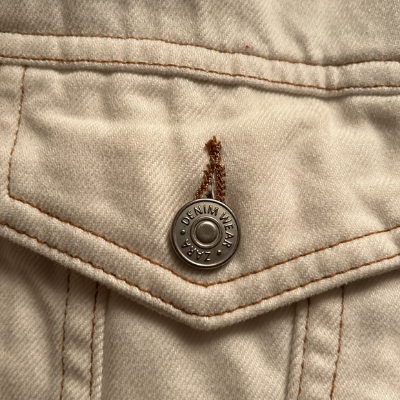 NWT Zara Sherpa White Denim Relaxed Fit Jacket - Picture 14 of 16